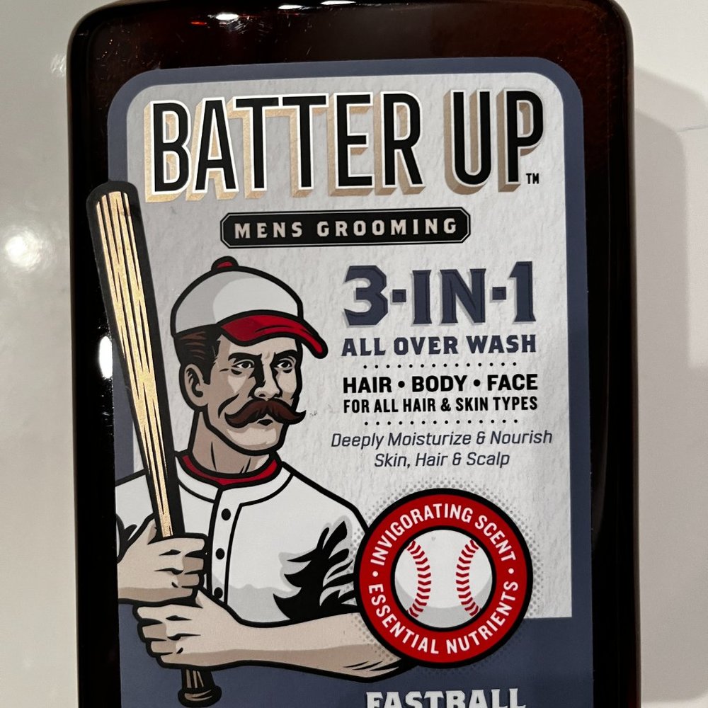 Men's 3-in-1 Cedar and Cypress Scented Moisturizing‎ Wash (new/h/h)